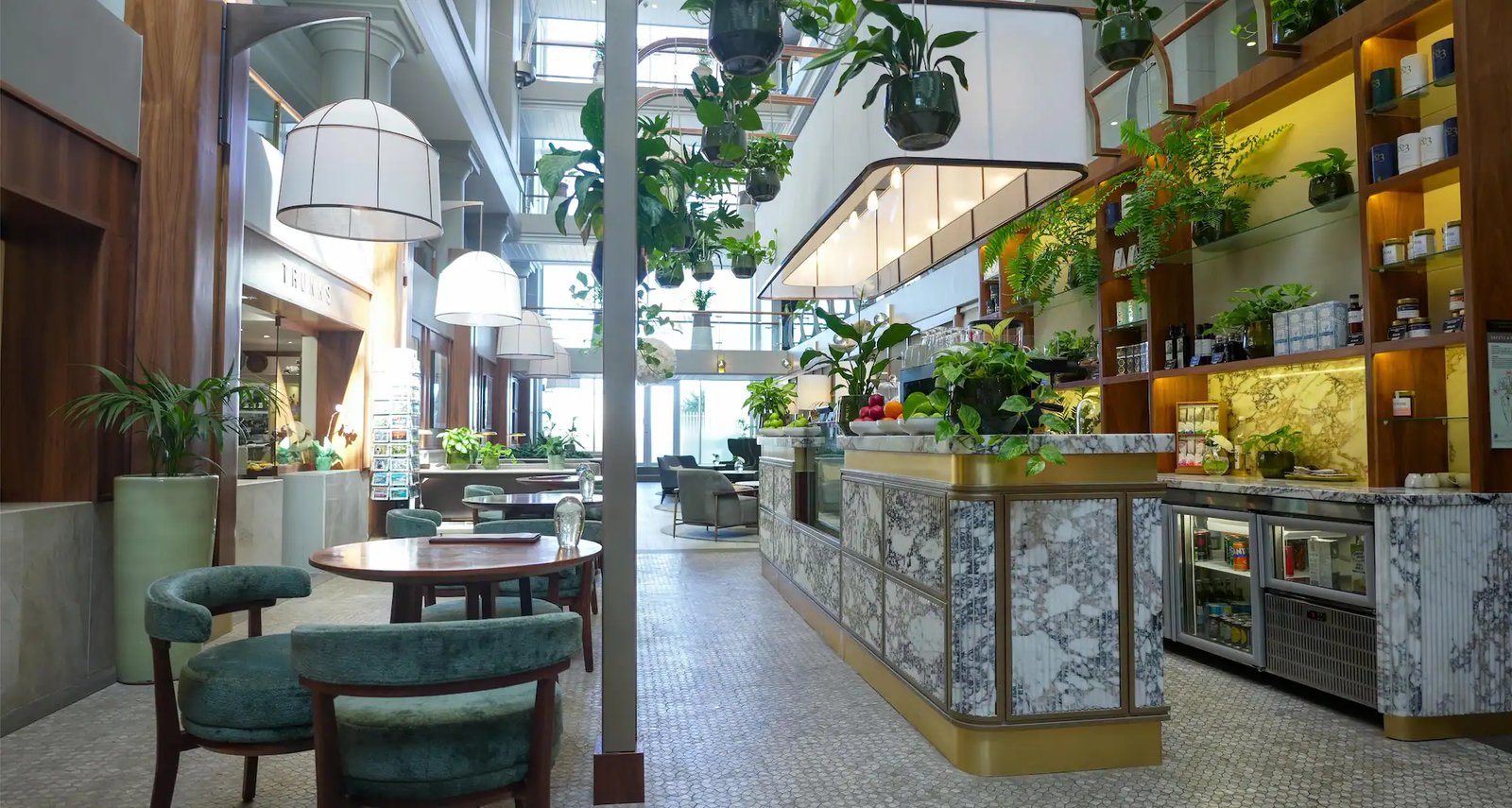 Radisson Collection Hotel, Waterfront Cape Town, waveside café