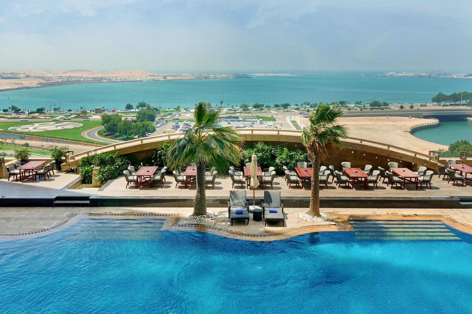 Sofitel Abu Dhabi Corniche, the pool