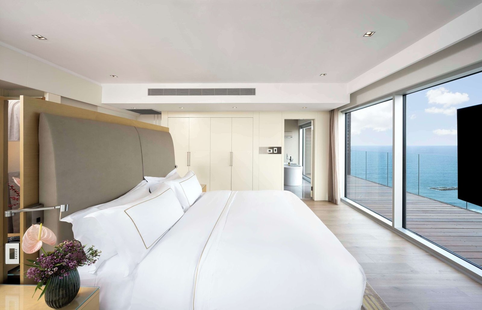 The Vista at Hilton Tel Aviv, rooms