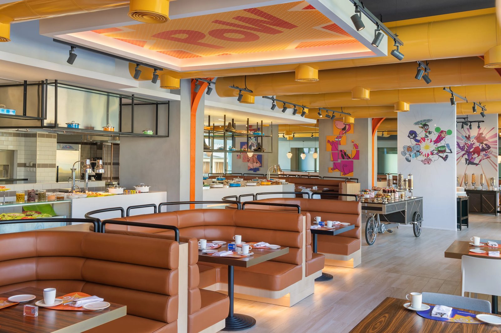 The WB Abu Dhabi, Curio Collection by Hilton, sidekicks