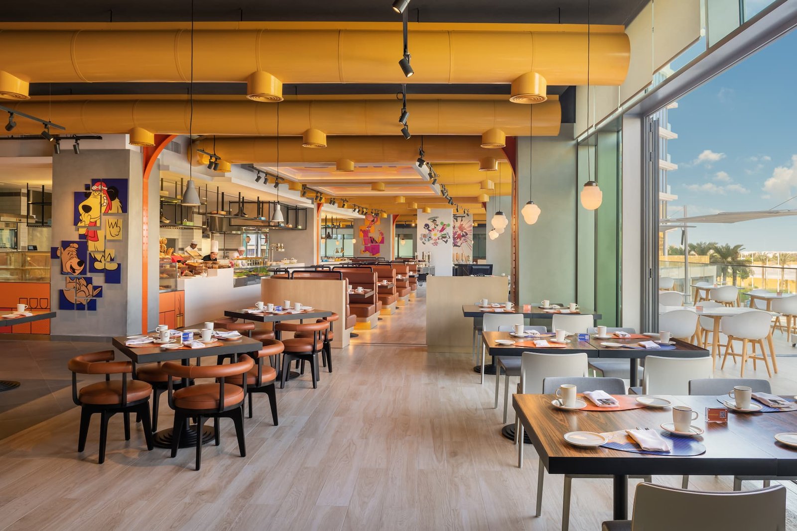 The WB Abu Dhabi, Curio Collection by Hilton, sidekicks