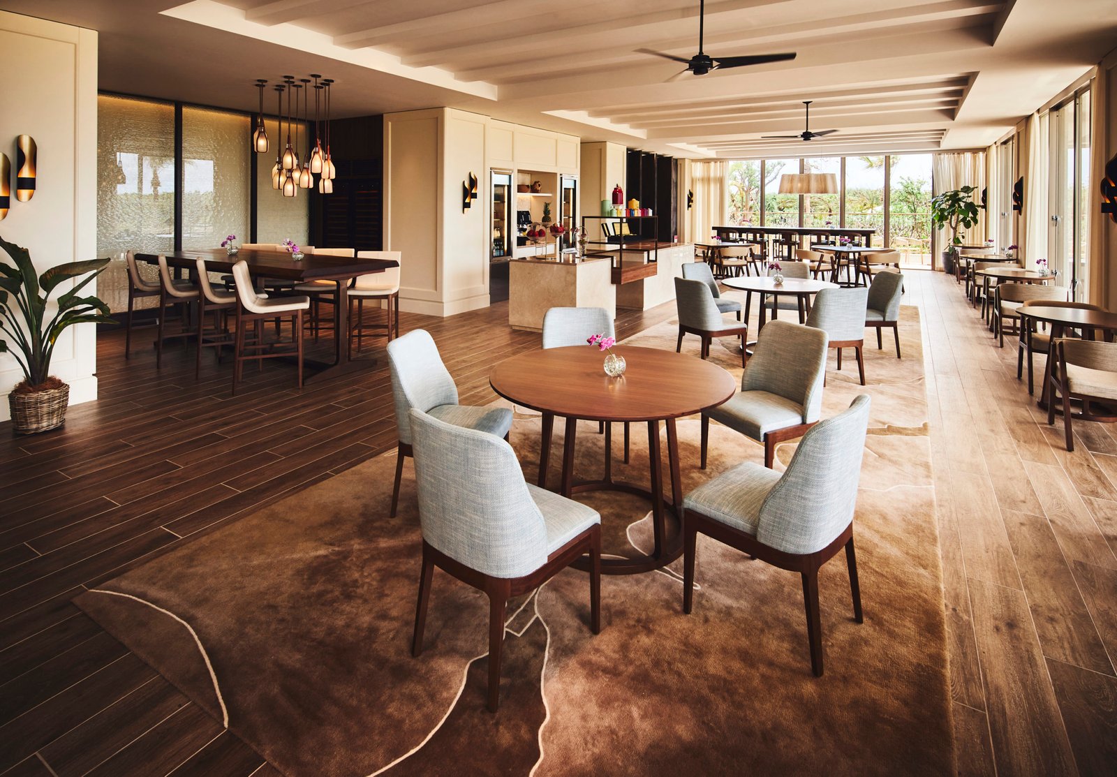 ANA InterContinental Ishigaki Resort, club intercontinental lounge