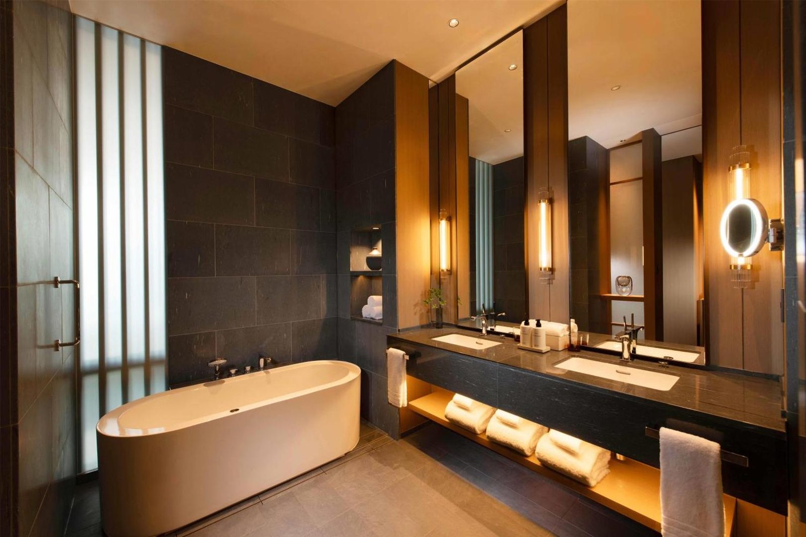 Conrad Nagoya