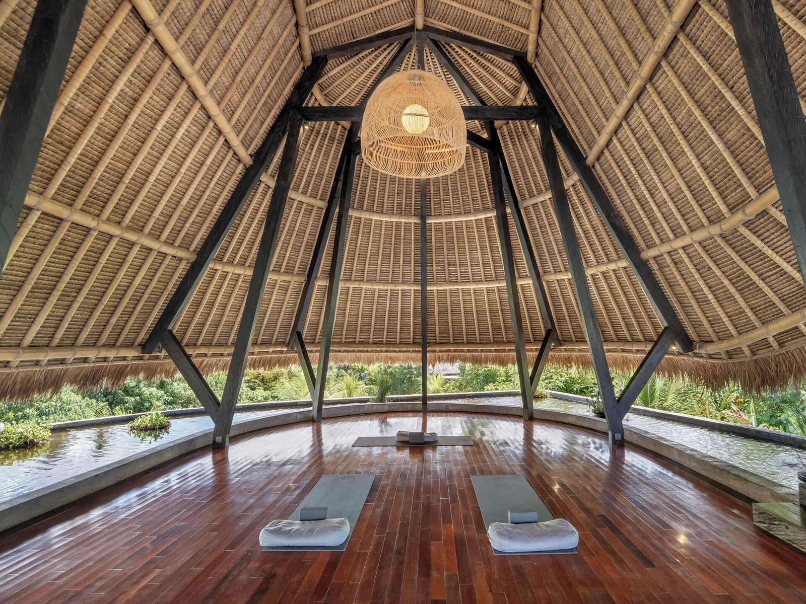 Gdas Bali Health and Wellness Resort, baths and yoga shala