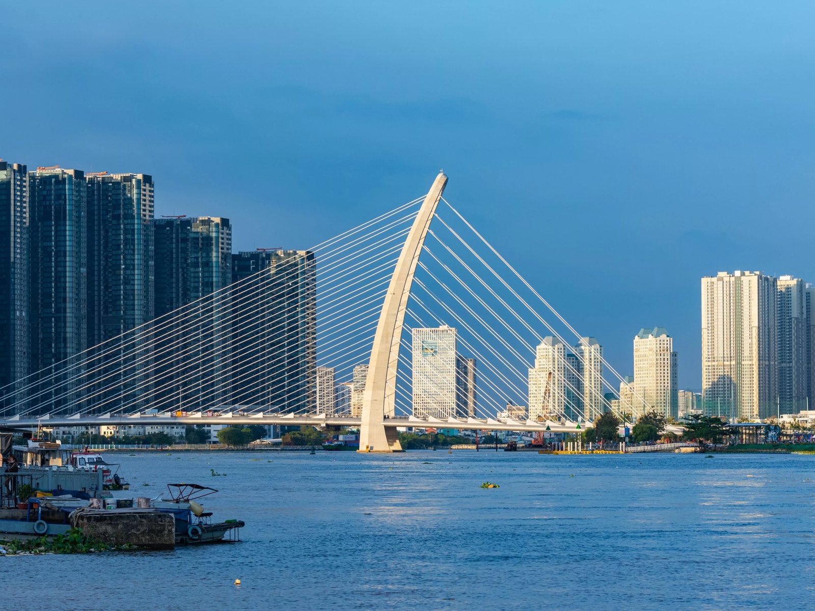 Hotel Indigo Saigon The City — vibe