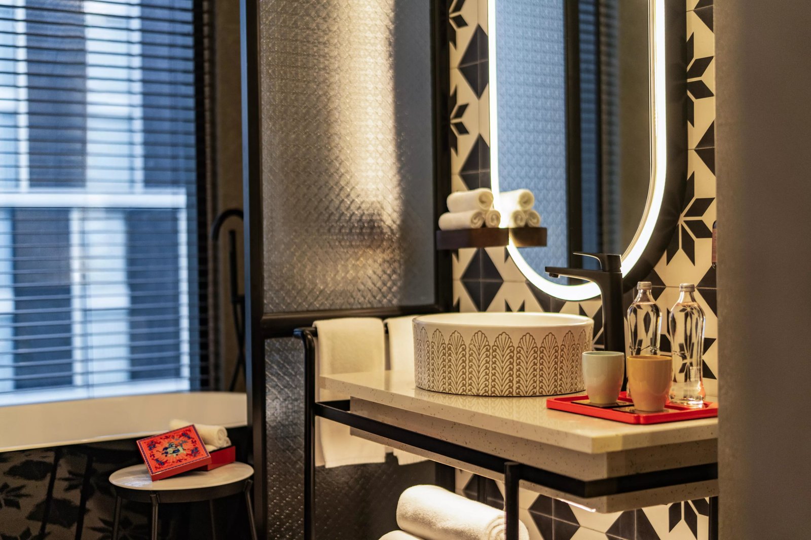 Hotel Indigo Saigon The City — rooms