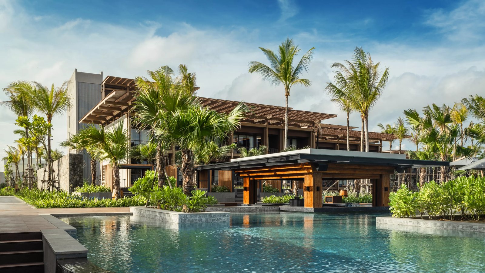 Hotel Indigo Bintan Lagoi Beach by IHG, the pool