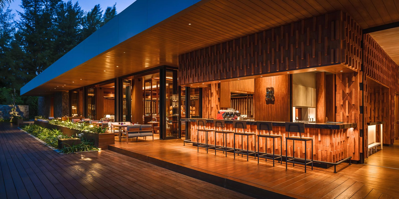 Hotel Indigo Bintan Lagoi Beach by IHG, sugarbeats beach club
