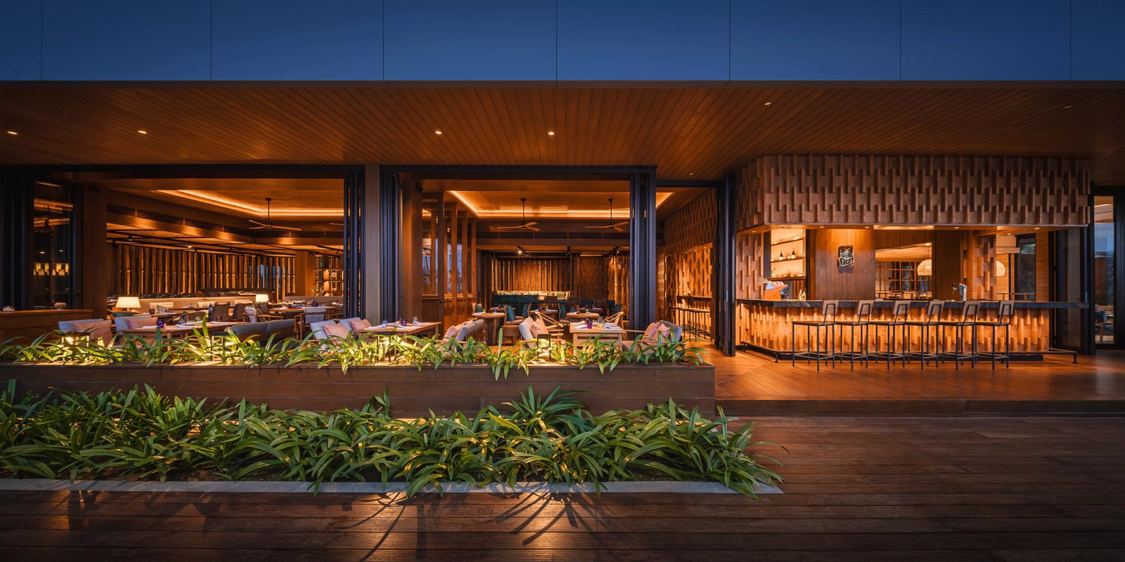 Hotel Indigo Bintan Lagoi Beach by IHG, sugarbeats beach club