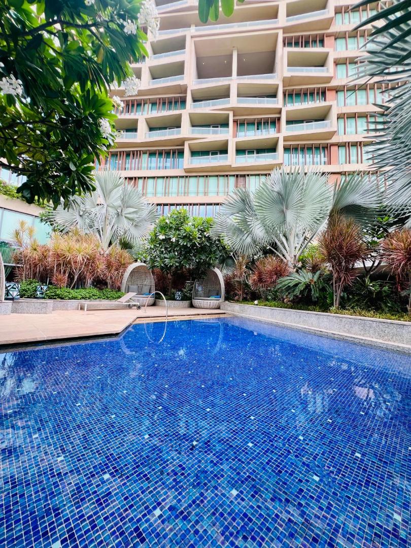 ITC Kohenur, a Luxury Collection Hotel, Hyderabad, the pool