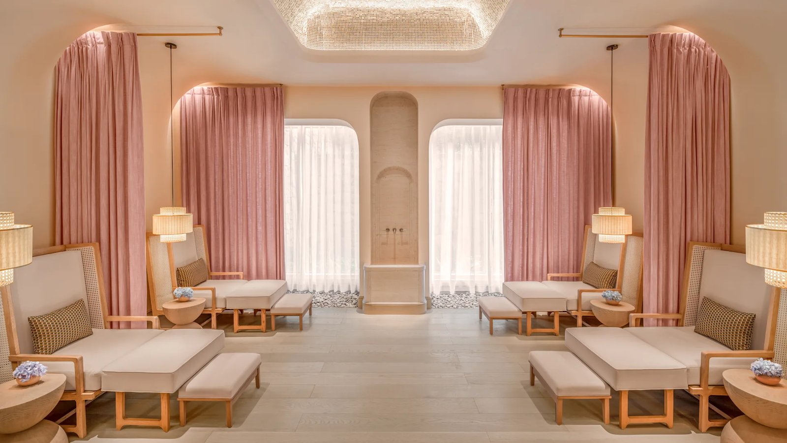 La Festa Phu Quoc, Curio Collection by Hilton, the spa