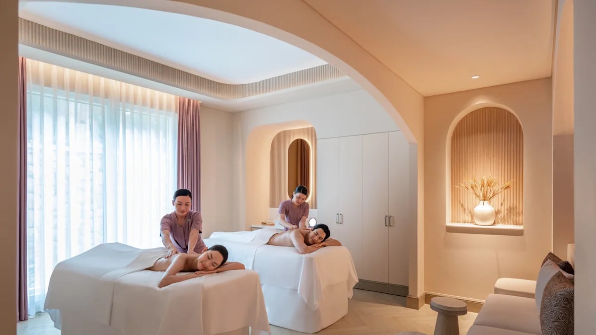 La Festa Phu Quoc, Curio Collection by Hilton, the spa