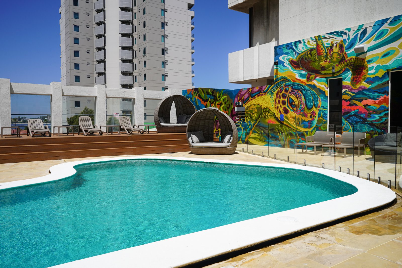 Pan Pacific Perth, the pool