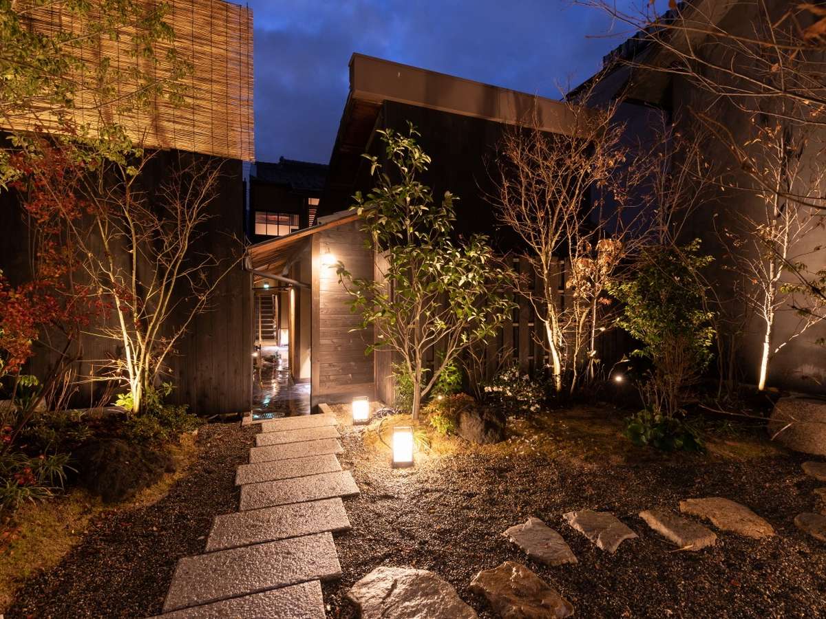 Nazuna Kyoto Gosho Hotel — vibe