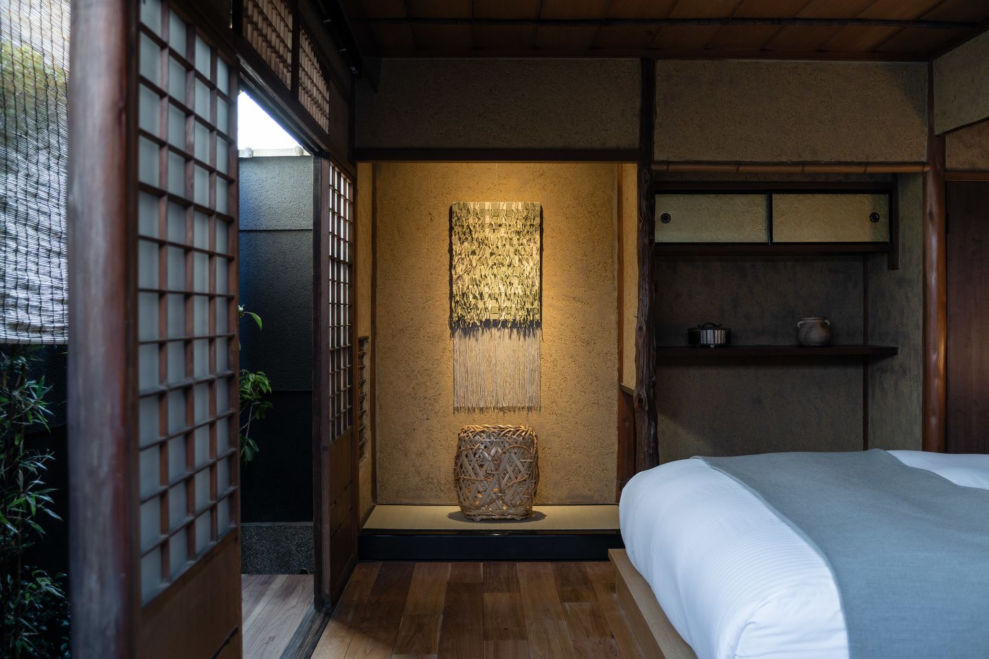 Nazuna Kyoto Gosho Hotel — rooms
