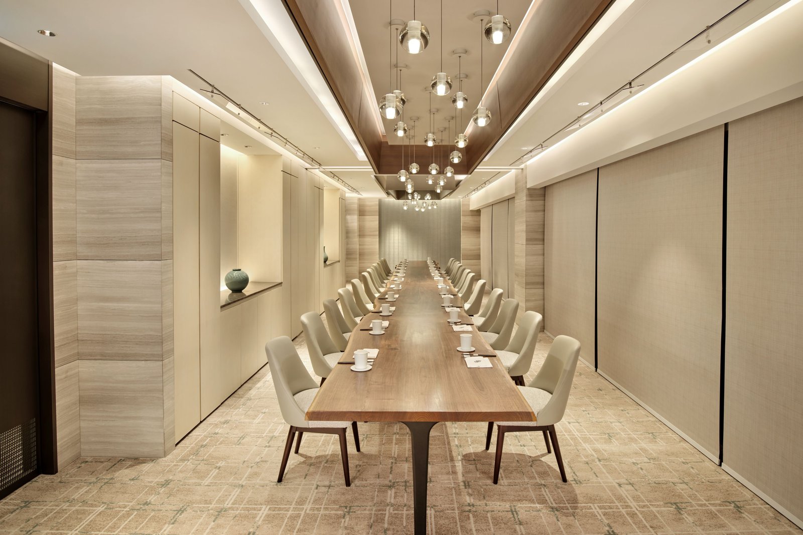 The Westin Seoul Parnas, at the table