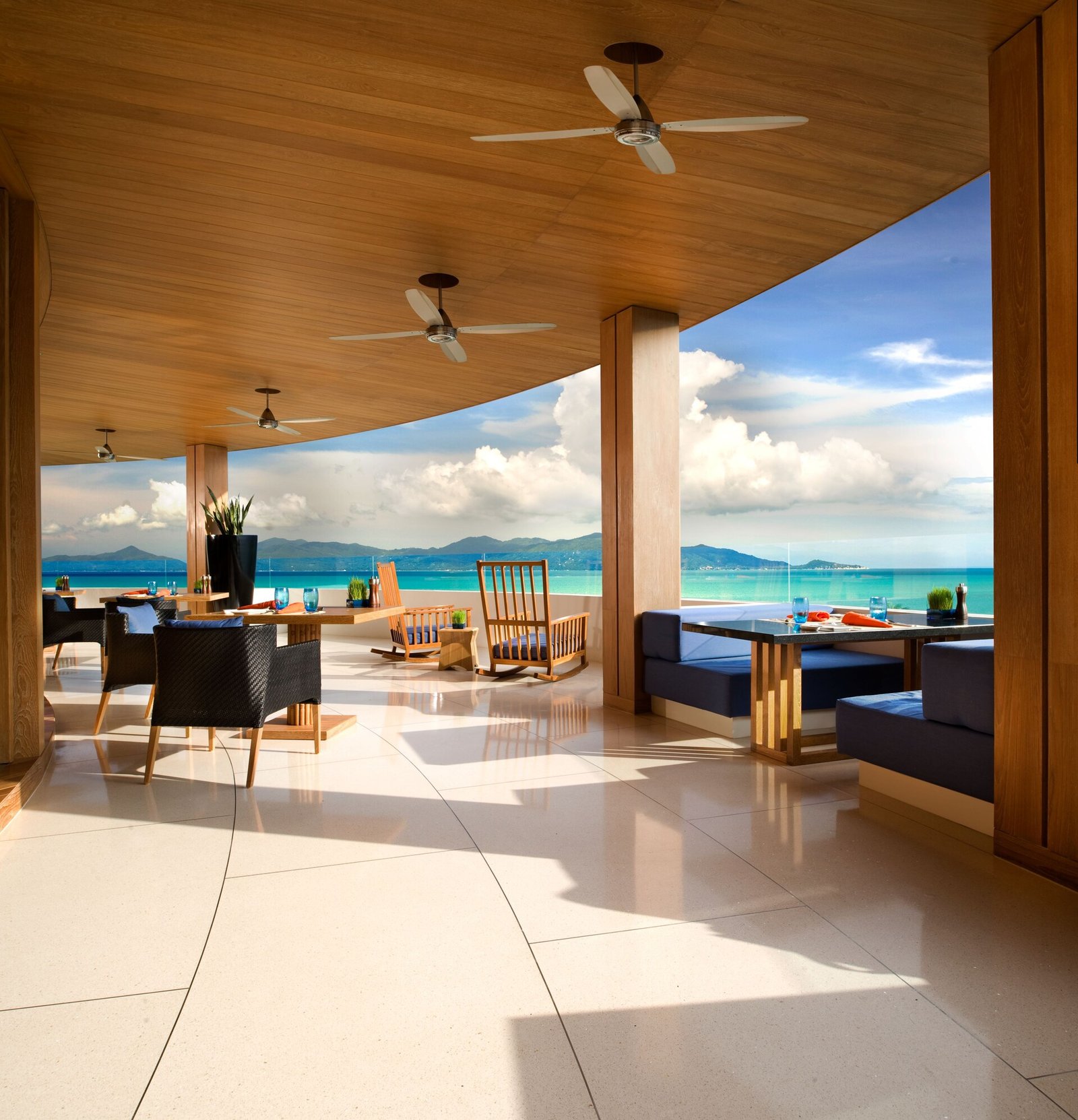 W Koh Samui, namu