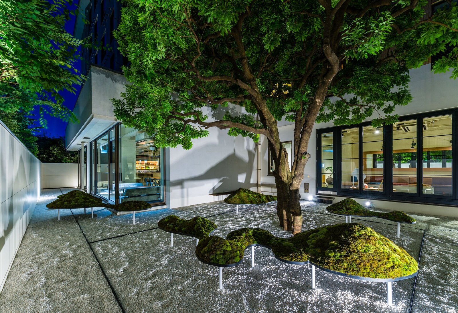 Hotel Anteroom Kyoto — vibe