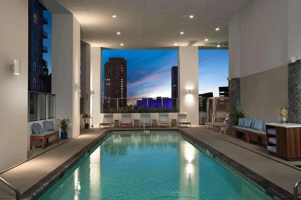 YOTEL Miami, the pool