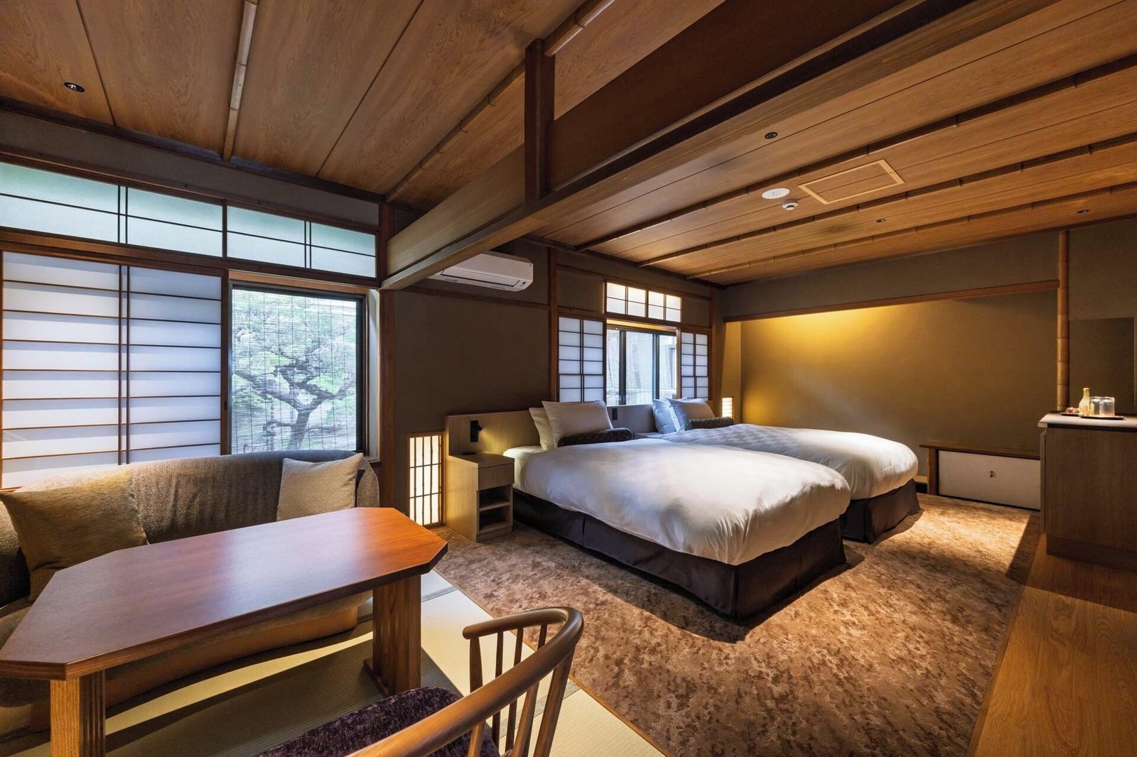 Sakanoue Hotel — rooms