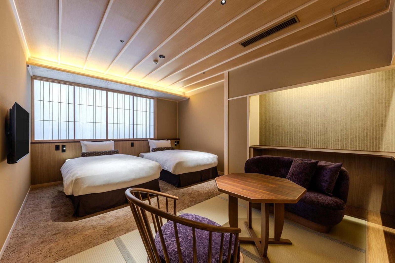 Sakanoue Hotel — rooms