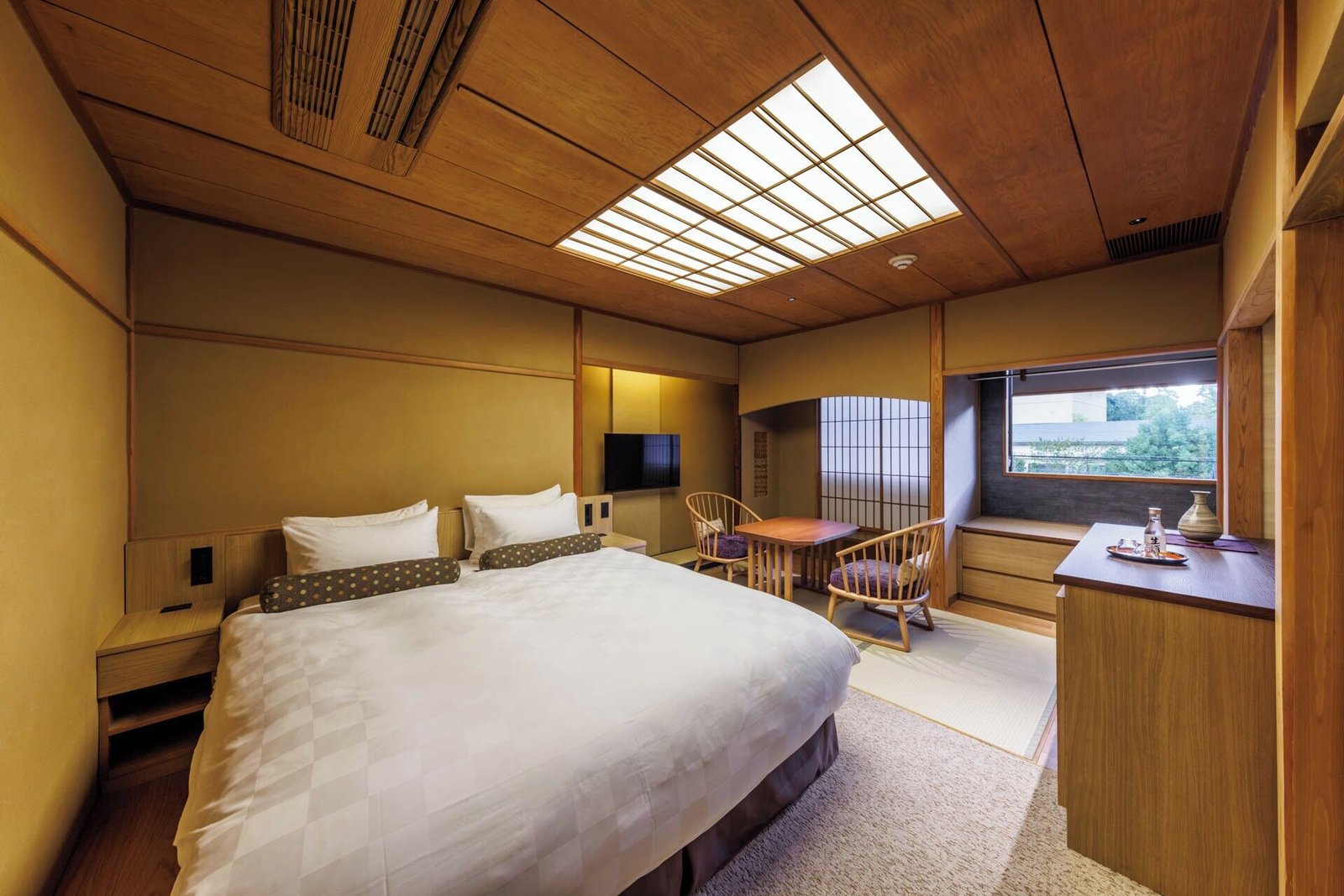 Sakanoue Hotel — rooms