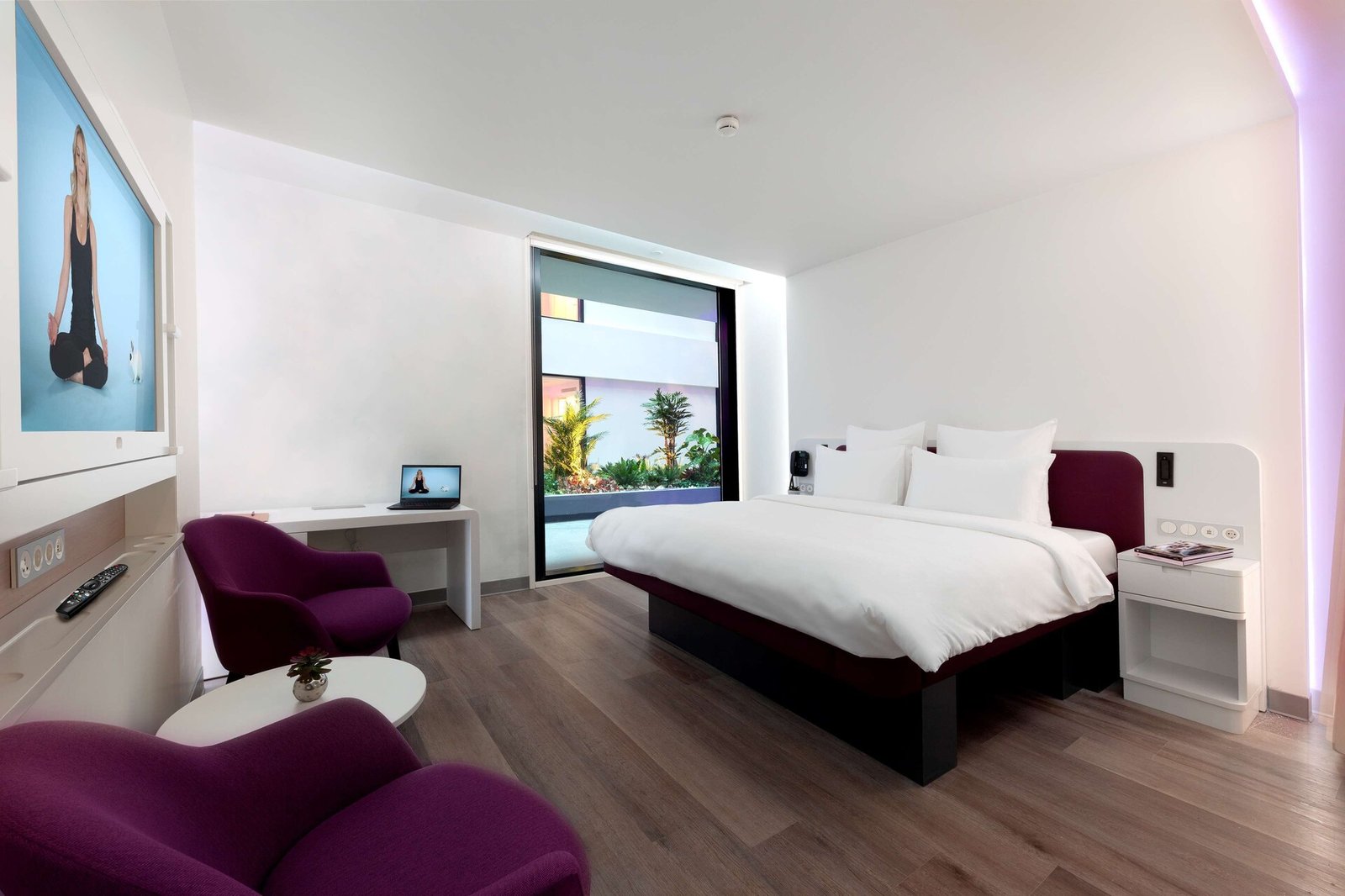 YOTELAIR Istanbul Airport (Airside), rooms