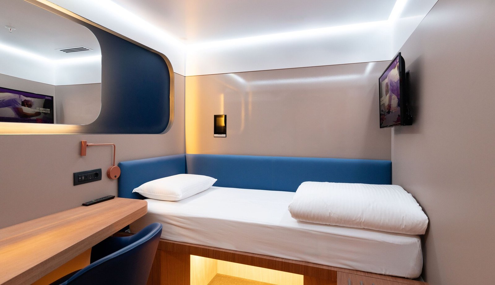 YOTELAIR Istanbul Airport (Airside), rooms