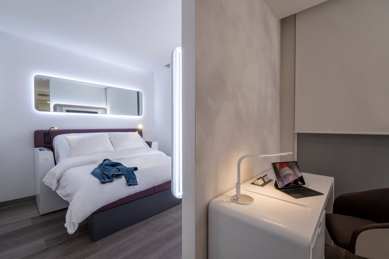 YOTELAIR Istanbul Airport (Airside), rooms