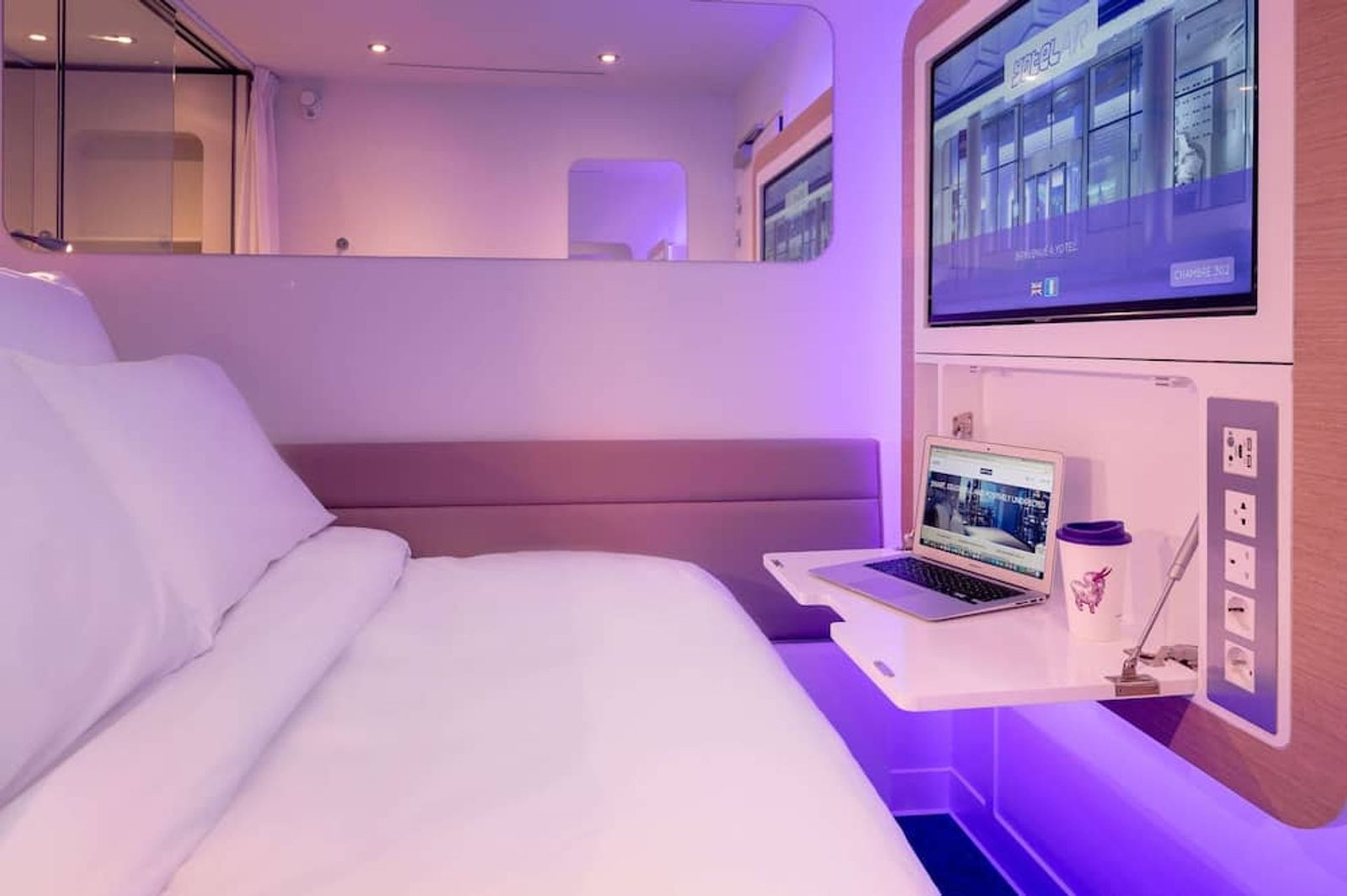 YOTELAIR Paris Charles De Gaulle Airport, rooms