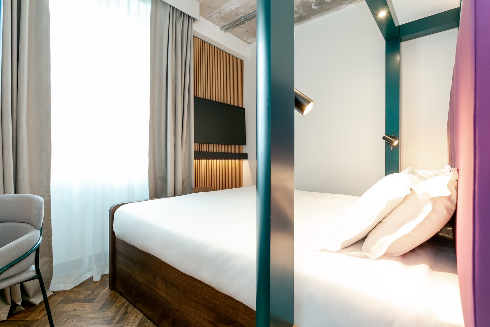 YOTEL Manchester Deansgate