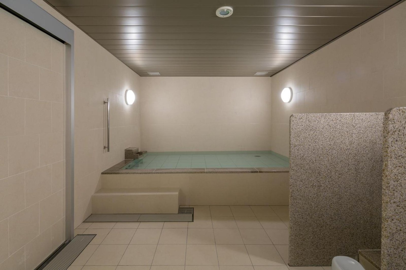 First Cabin Akasaka, the spa