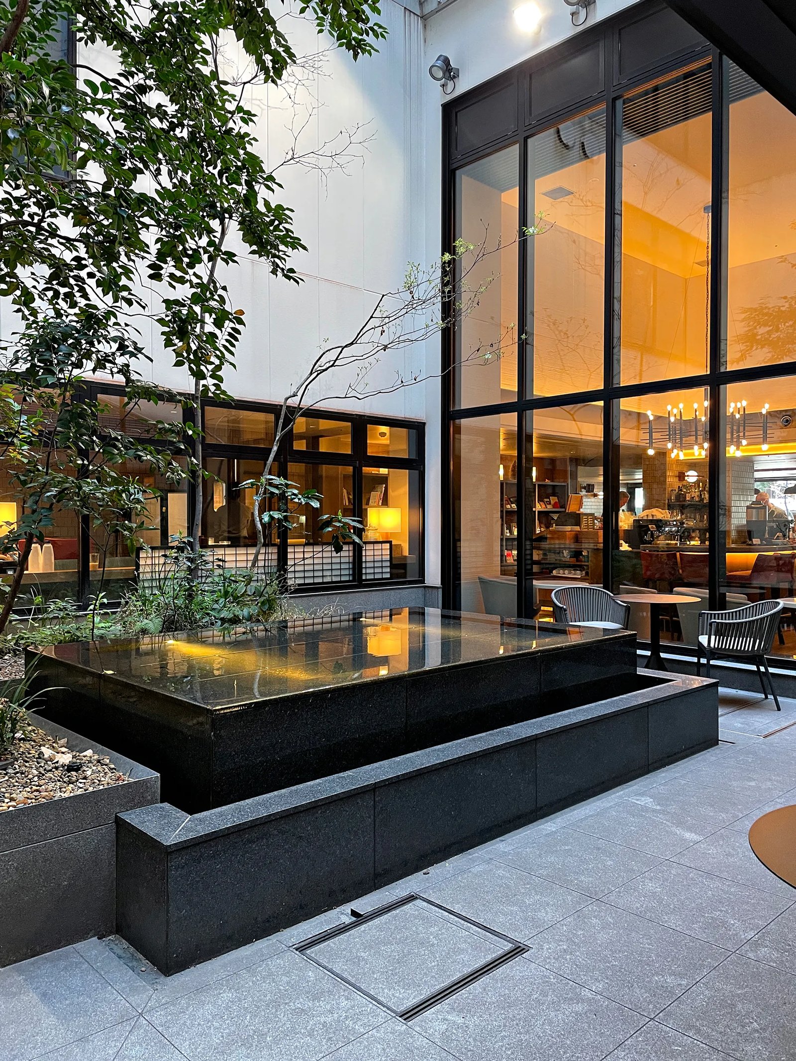 Hotel Resol Trinity Kyoto — vibe