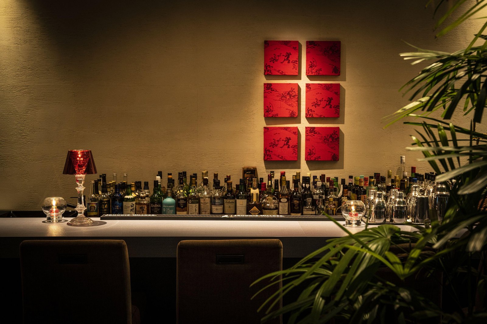 Villa Sanjo Muromachi, ground-floor lounge and gallery