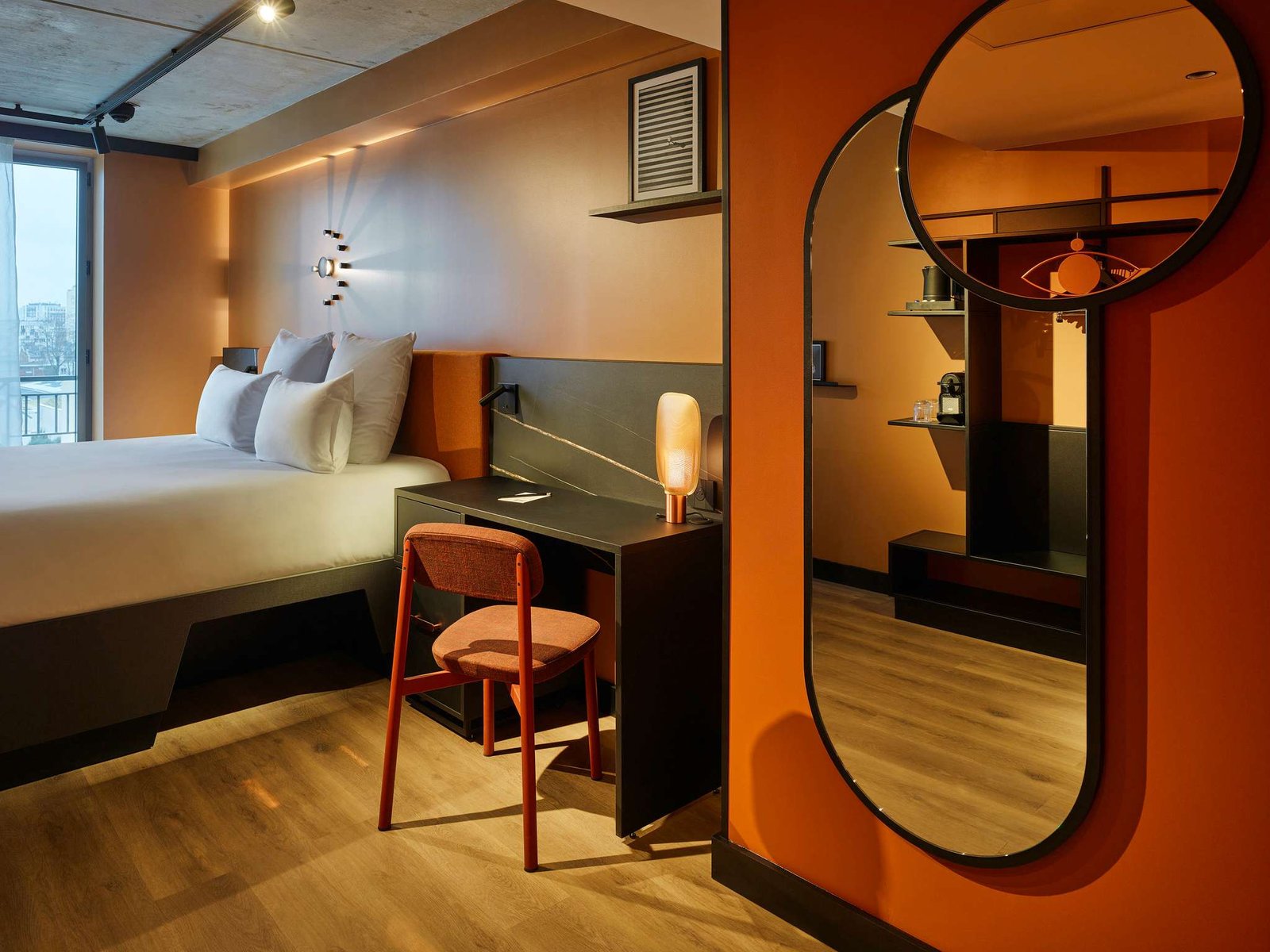 TRIBE Paris Saint Ouen, rooms
