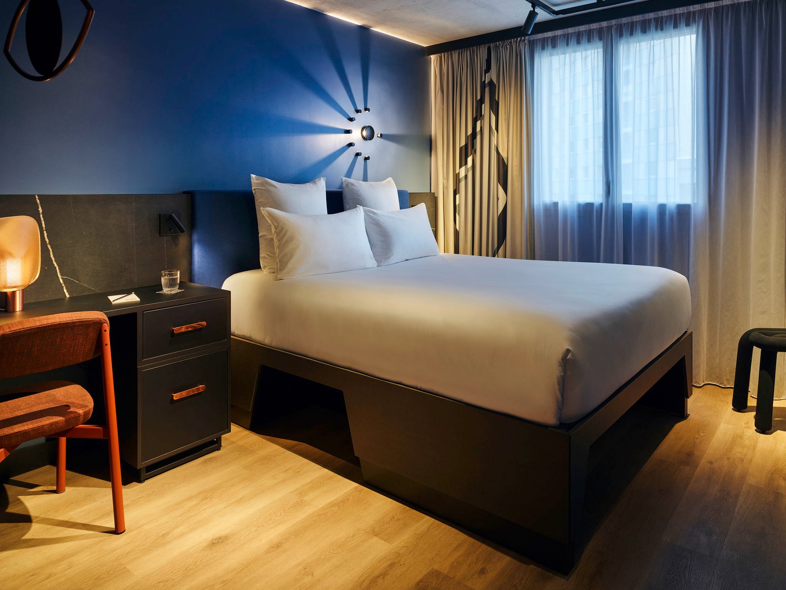 TRIBE Paris Saint Ouen