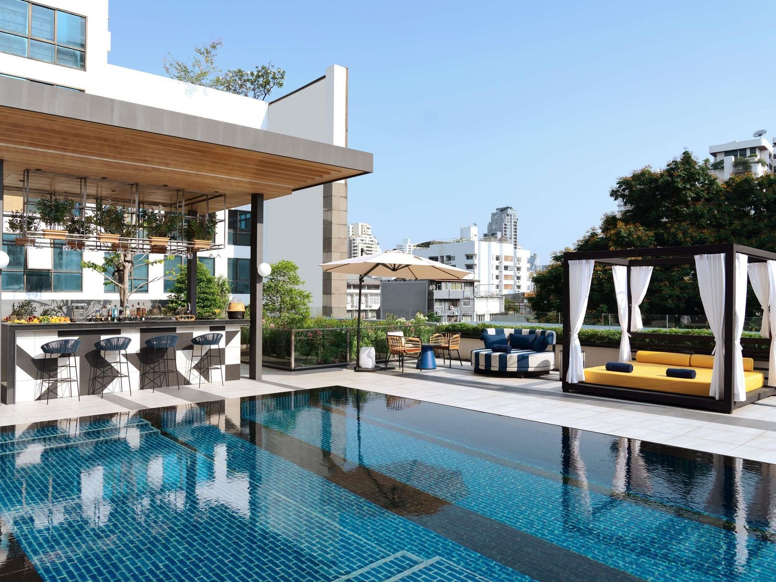TRIBE Living Bangkok Sukhumvit 39, the pool