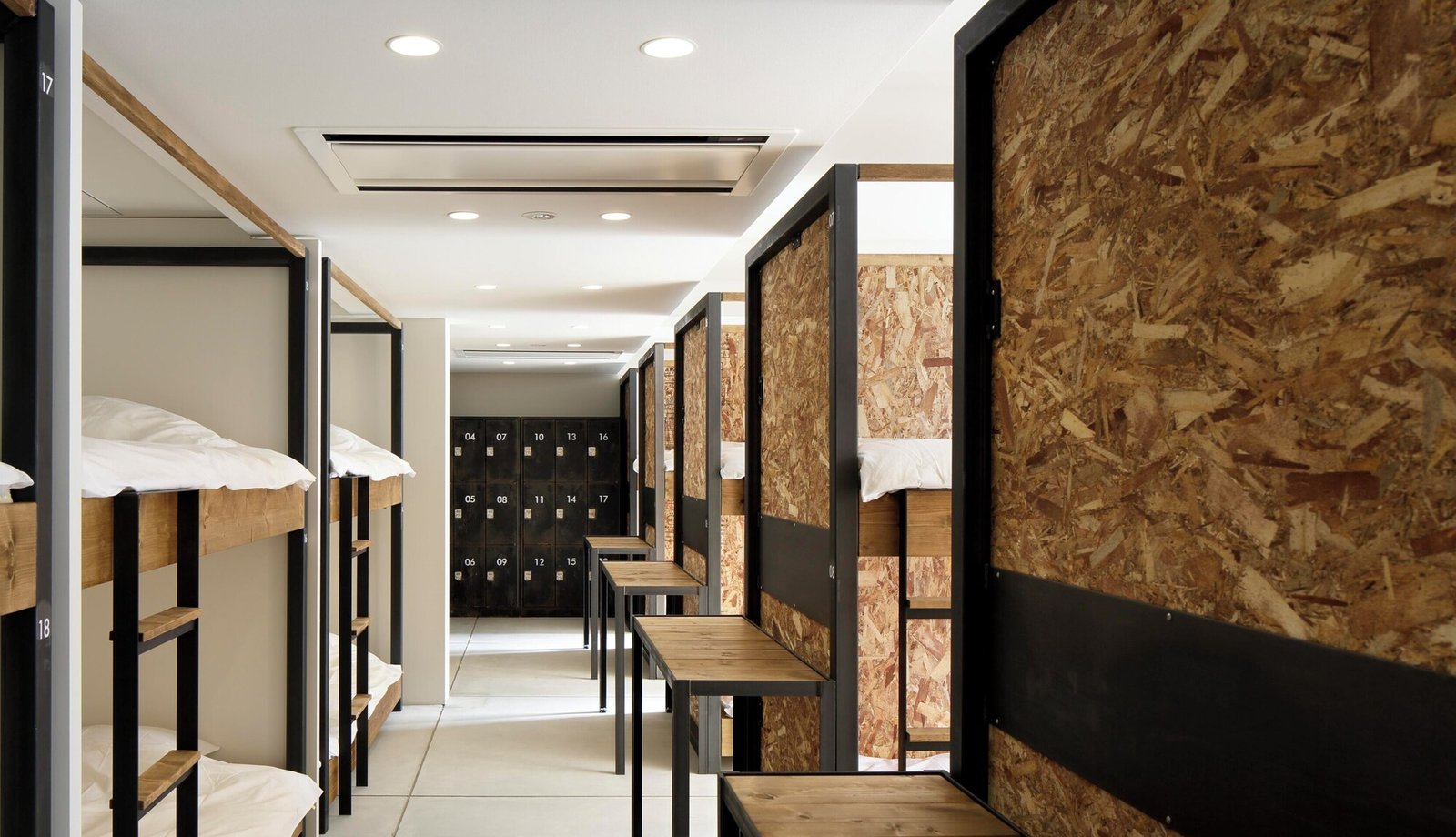 Piece Hostel Sanjo — rooms