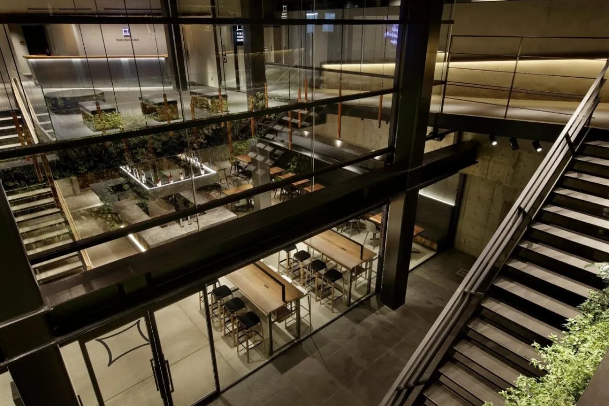 Piece Hostel Sanjo — eat & drink