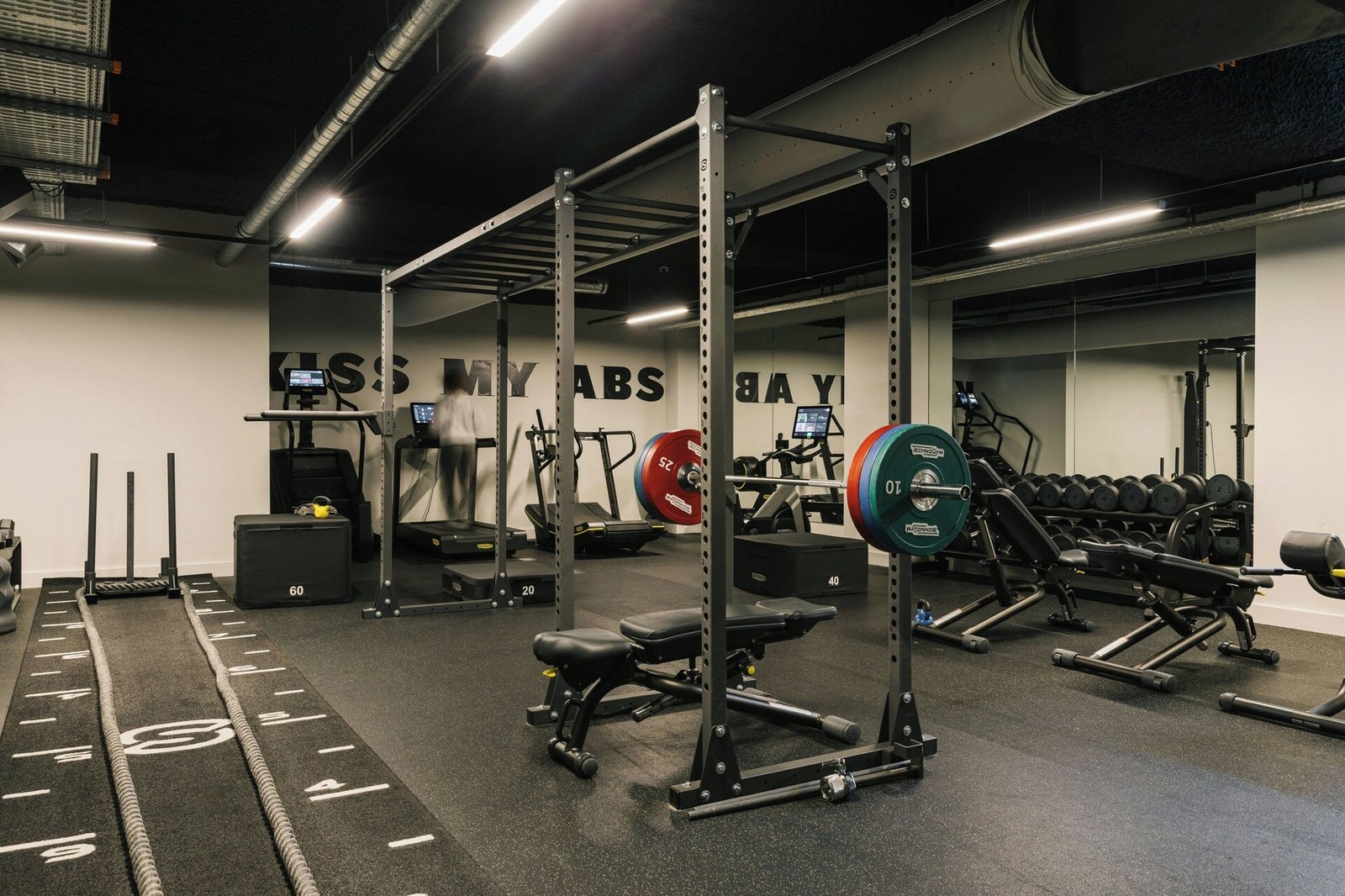 The Social Hub Amsterdam West, the gym