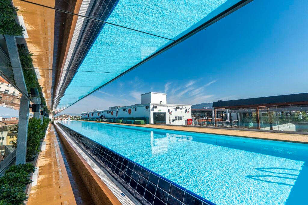 The Social Hub Florence Belfiore, the pool