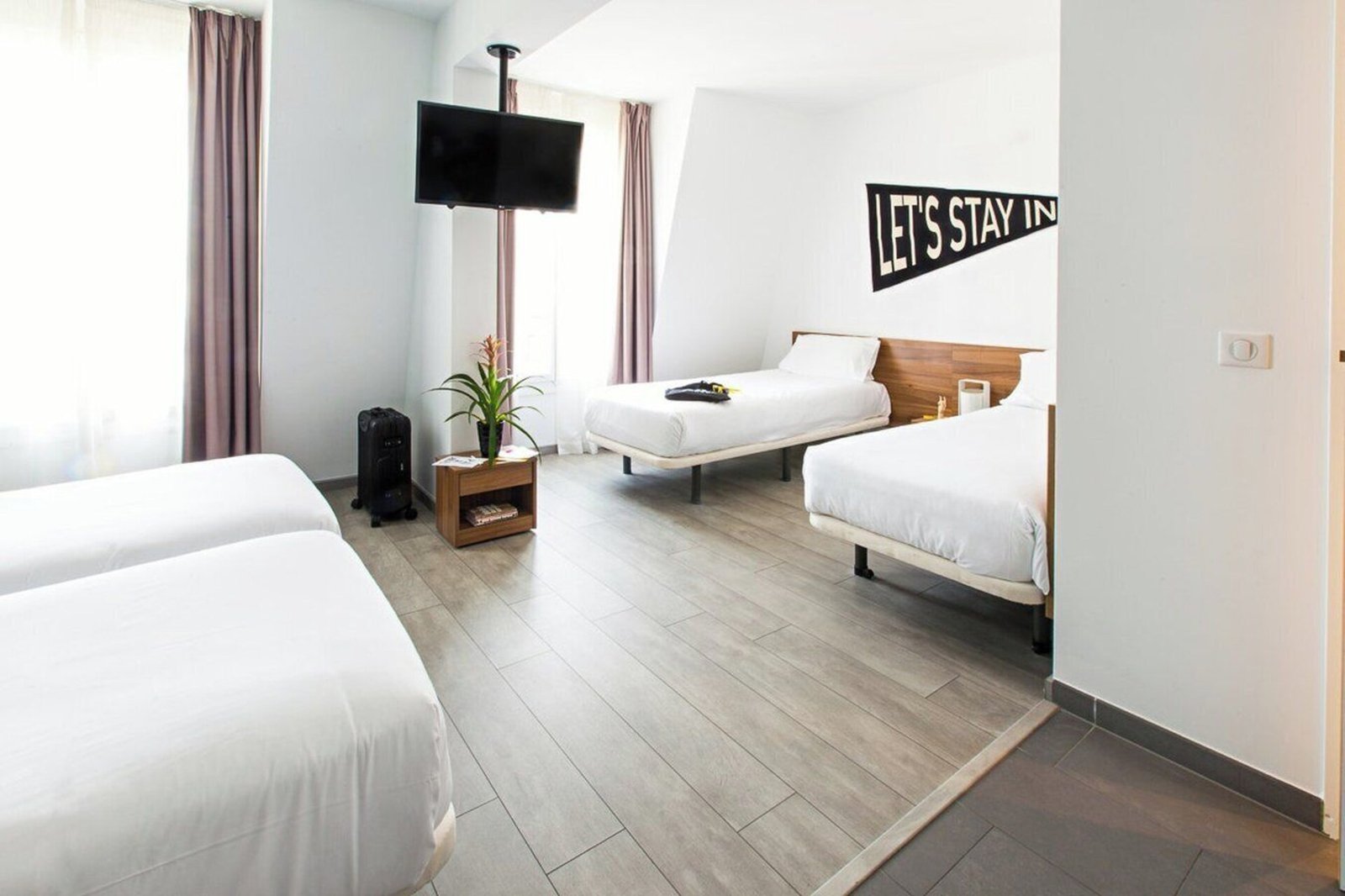 The Social Hub Paris La Defense, rooms