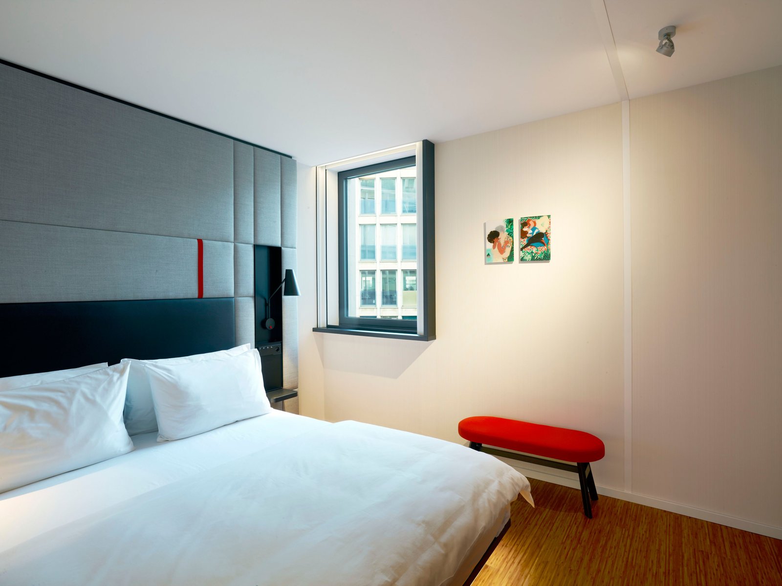 citizenM Paris Champs-Elysees, rooms
