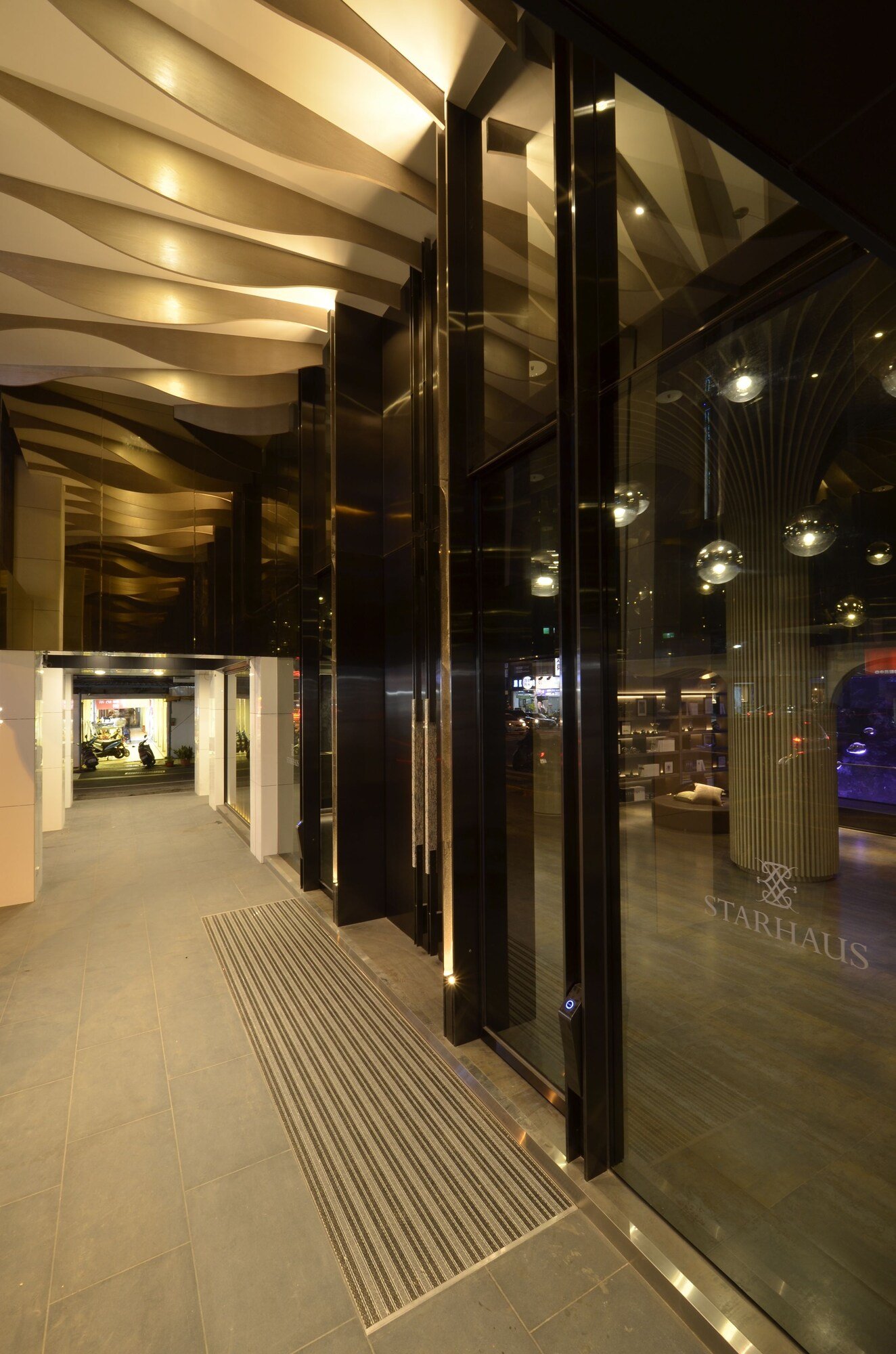 Starhaus Hotel Kaohsiung — vibe