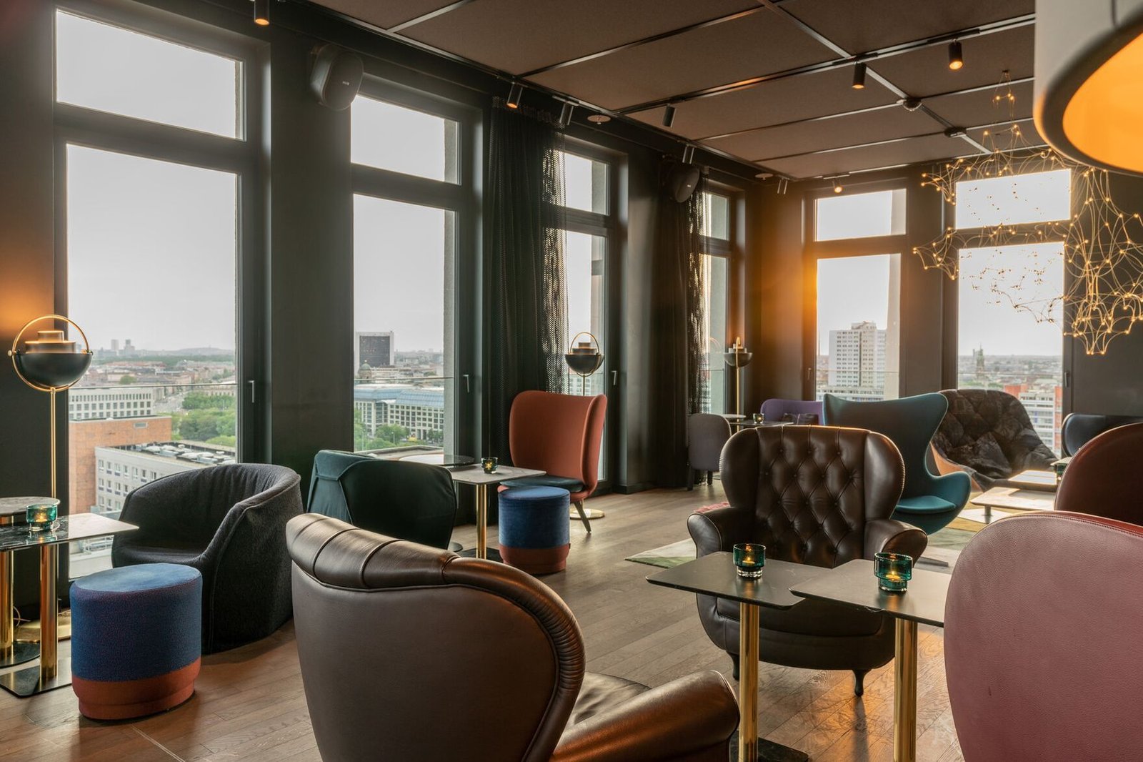 Hotel Motel One Berlin-Alexanderplatz, rooftop one bar