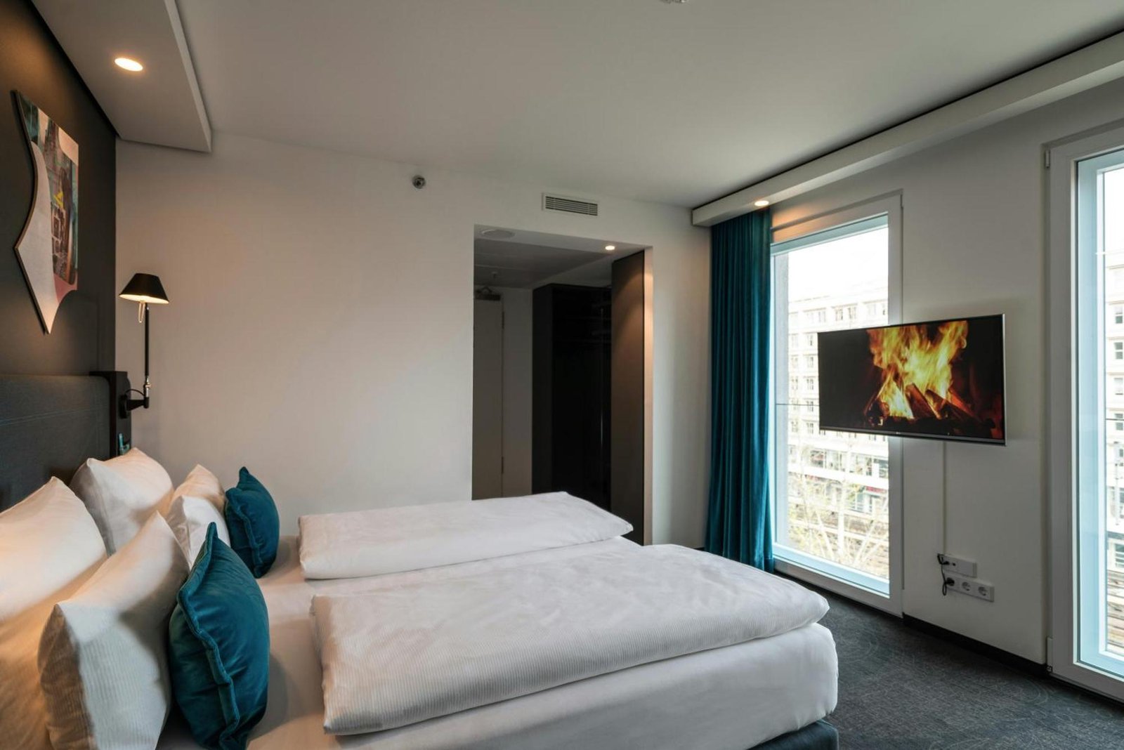 Hotel Motel One Berlin-Alexanderplatz