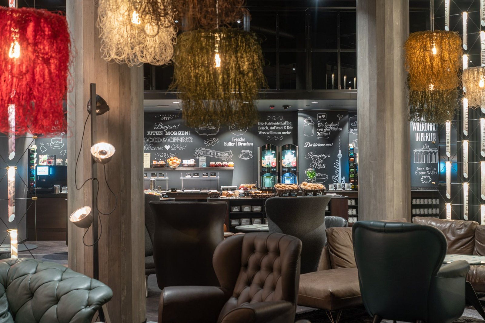 Hotel Motel One Berlin-Spittelmarkt, one lounge