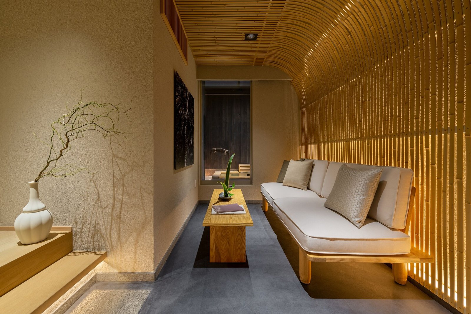 Nazuna Kyoto Tsubaki St. Hotel — eat & drink