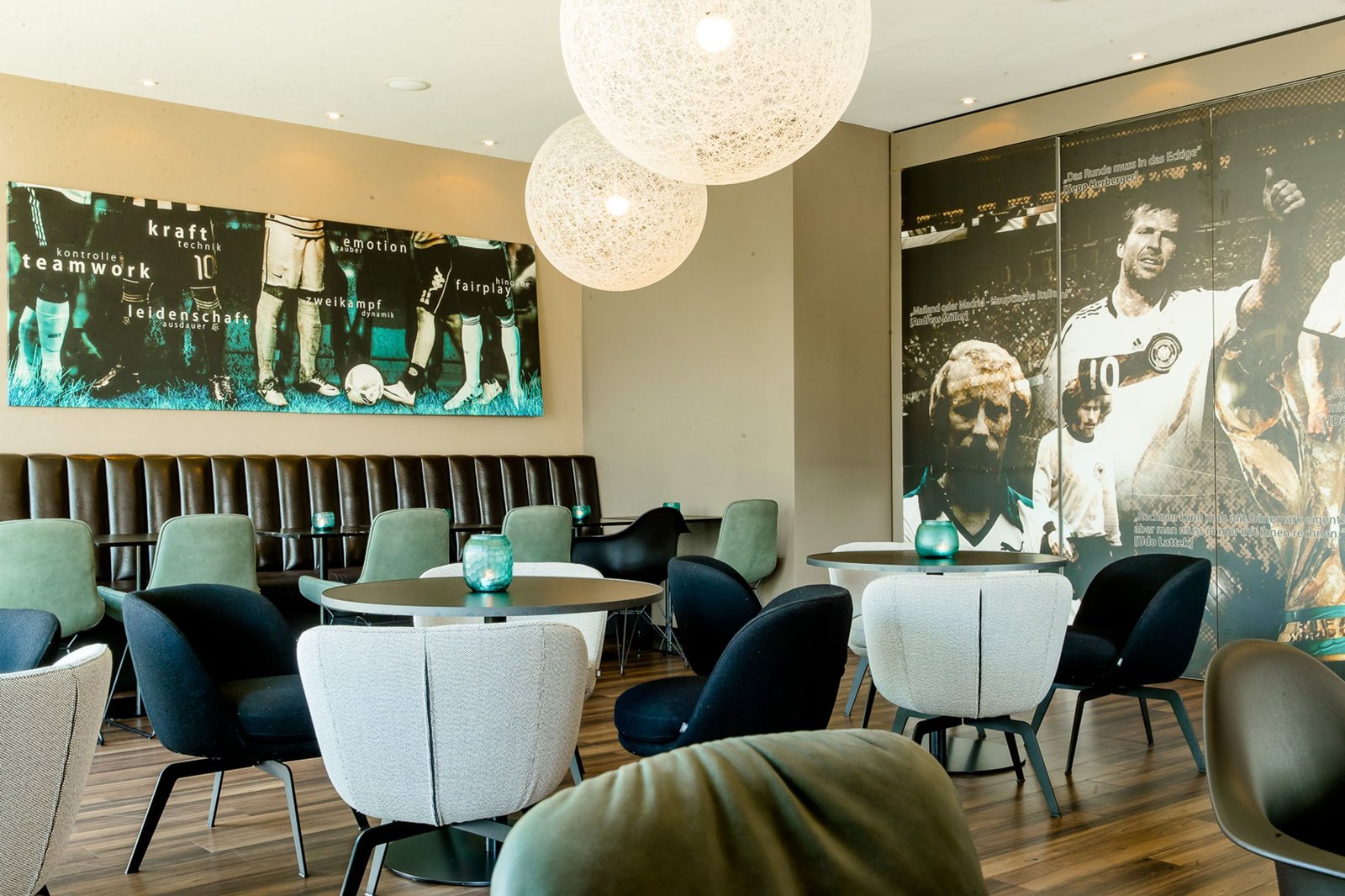 Hotel Motel One München-Garching, one lounge