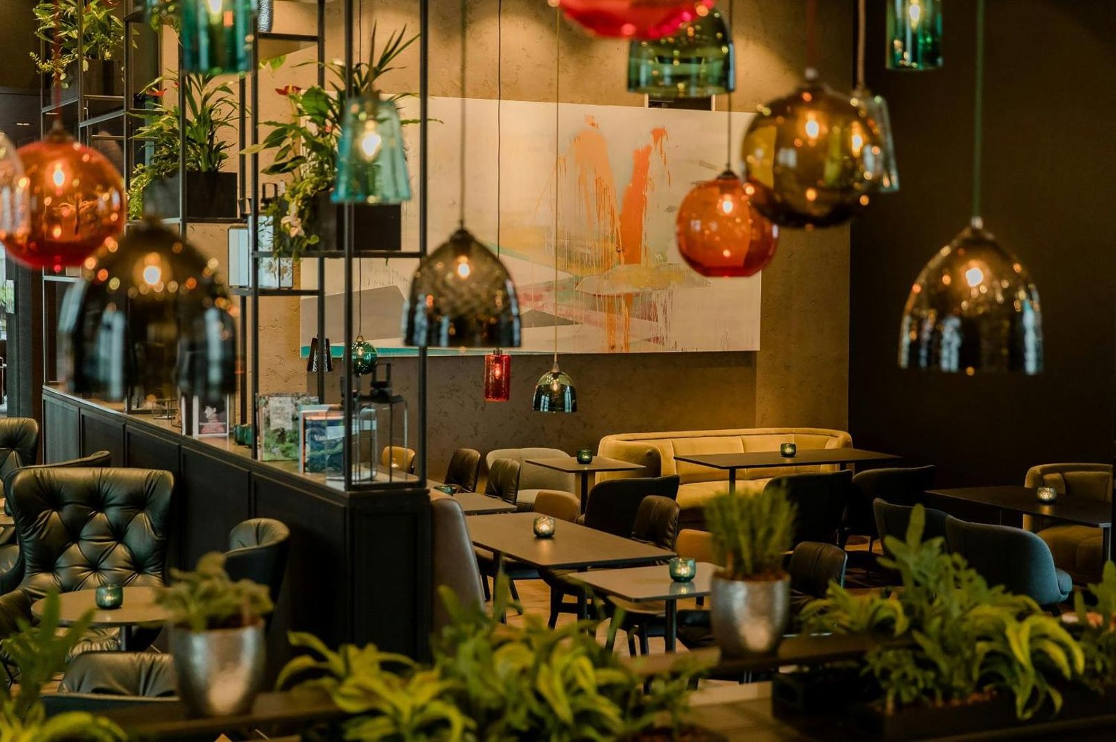 Hotel Motel One Köln-Neumarkt, one lounge & bar